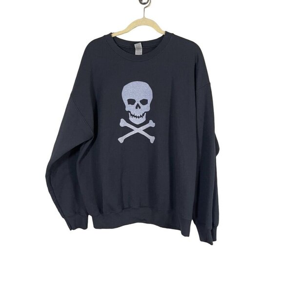 Gildan Sweatshirt Women XL Black Crew Skull Graphic Punk Grunge Halloween 80s - Picture 1 of 9